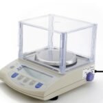 BALANZA DE PRECISIÓN VIBRA AJ-620E MODELO 620g/0.001g CAL EXT